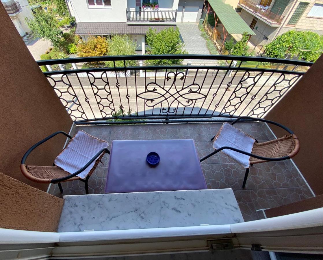 Big Apartment 3 Bedrooms Bihać Eksteriør bilde