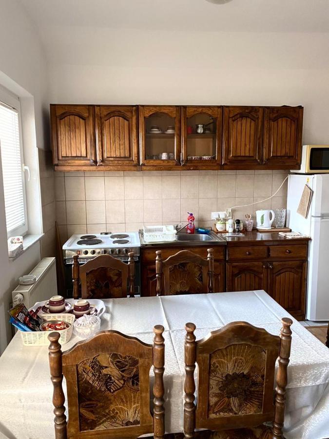 Big Apartment 3 Bedrooms Bihać Eksteriør bilde