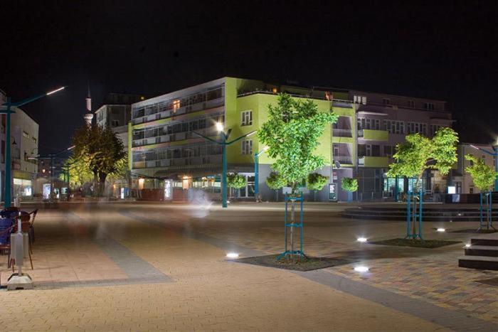 Big Apartment 3 Bedrooms Bihać Eksteriør bilde